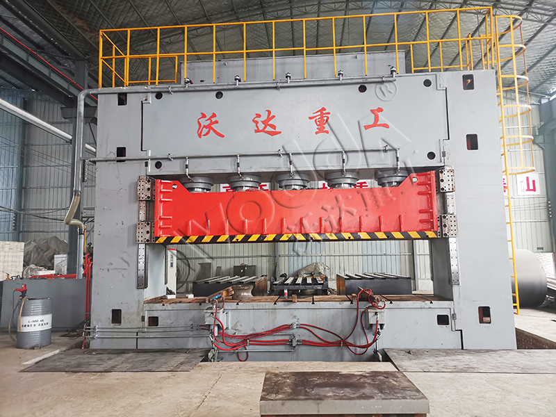 2000噸波紋闆液壓(yā)機