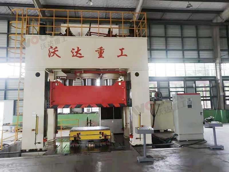 整體衛(wèi)浴成(chéng)型液壓機