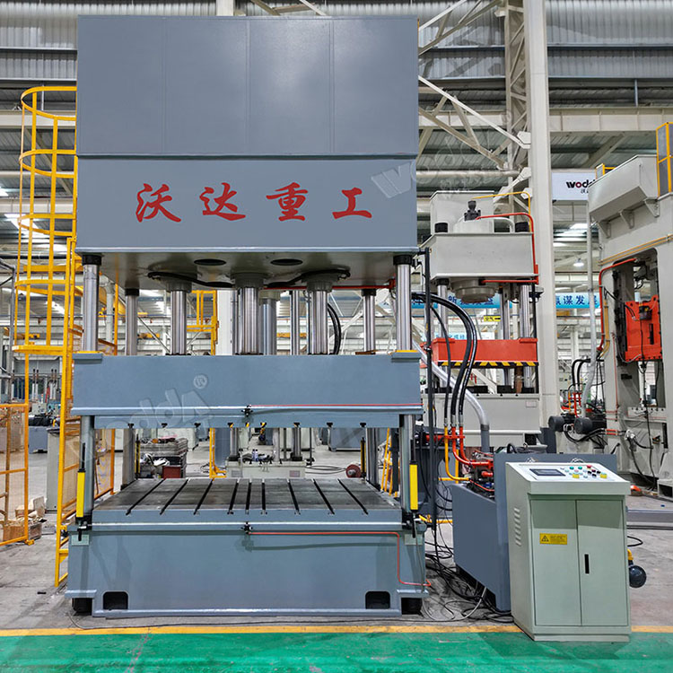 200噸四柱液(yè)壓機熱壓(yā)汽車内飾(shì)