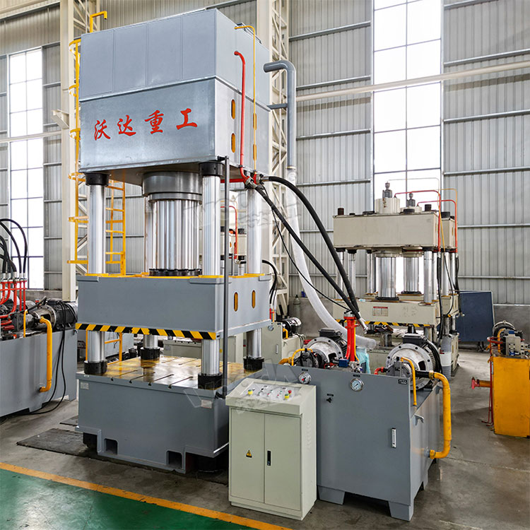 四(sì)柱式汽車内(nèi)飾件液壓機