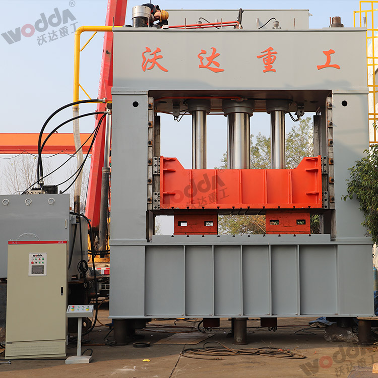1000噸框架油壓(yā)機