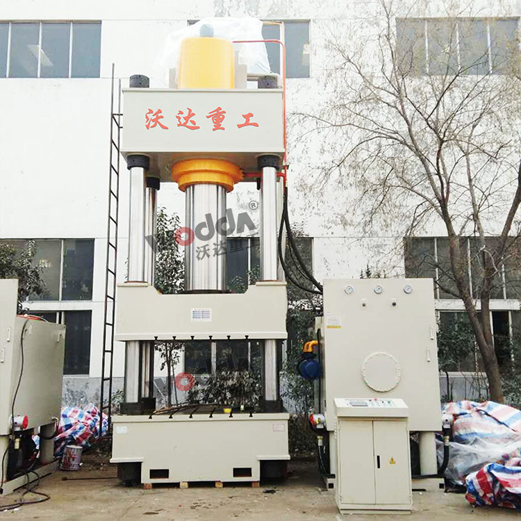 1000噸液(yè)壓機