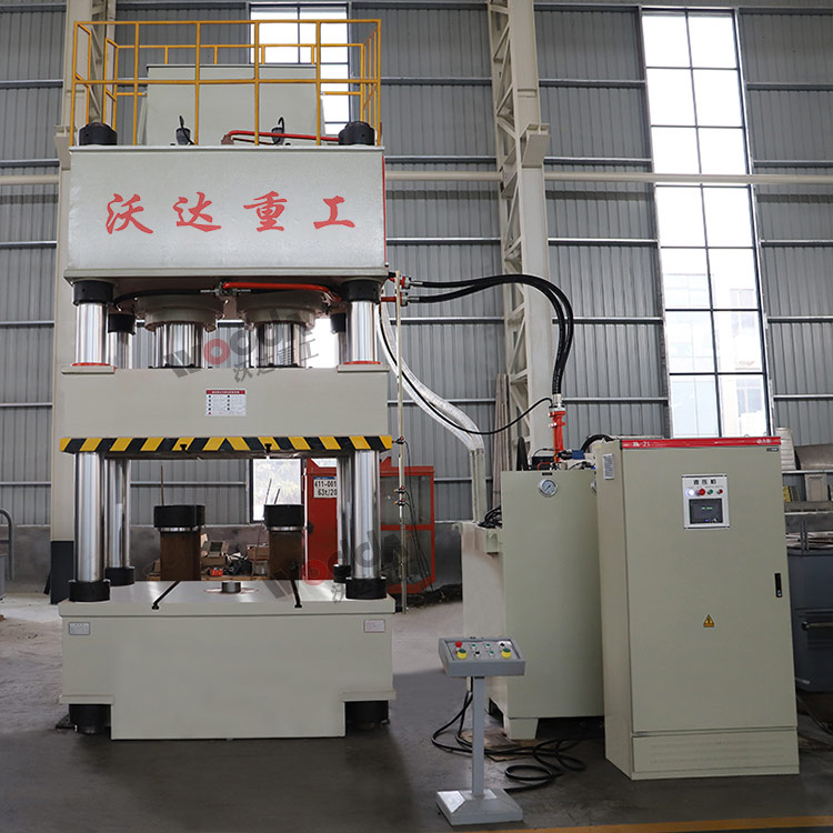 800噸四柱(zhù)液壓機(jī)