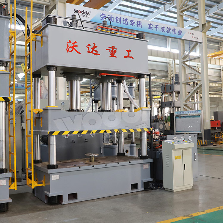 315噸複(fú)合材料成型液壓機