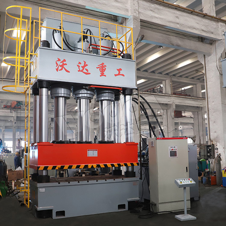 1000噸四柱液(yè)壓機