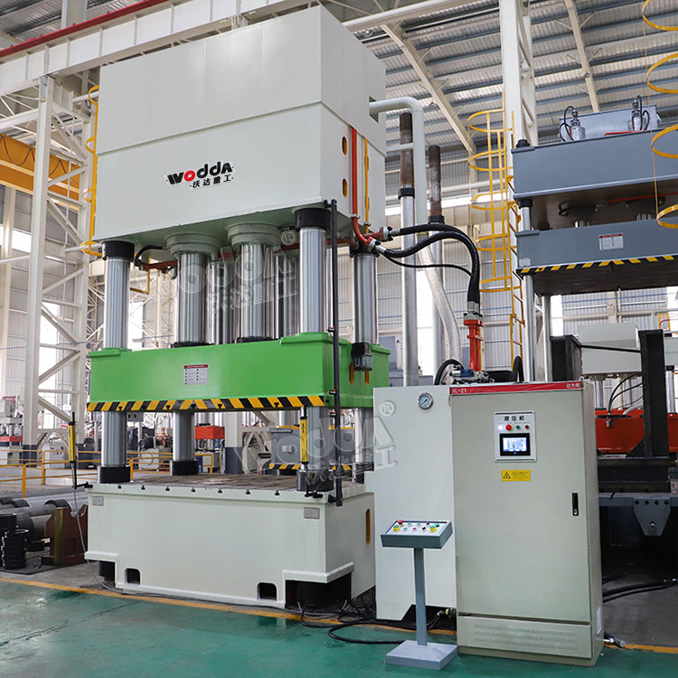 1000噸塑料托(tuō)盤成型液壓機.jpg