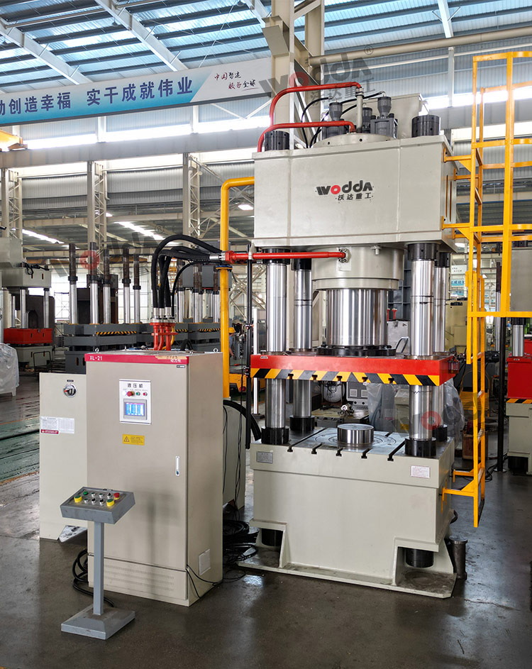 800噸伺服四柱(zhù)液壓機