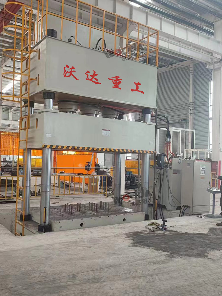 1000噸液壓機安裝調試(shì)