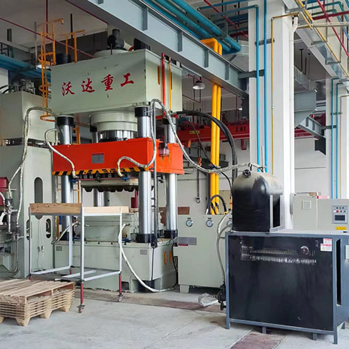 1000噸木屑托盤成型液壓機_1000噸三梁四(sì)柱(zhù)液壓(yā)機